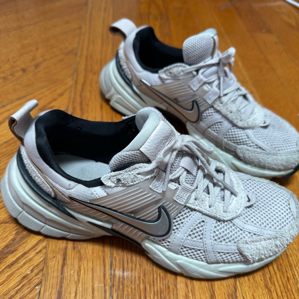 Nike V2K Run
